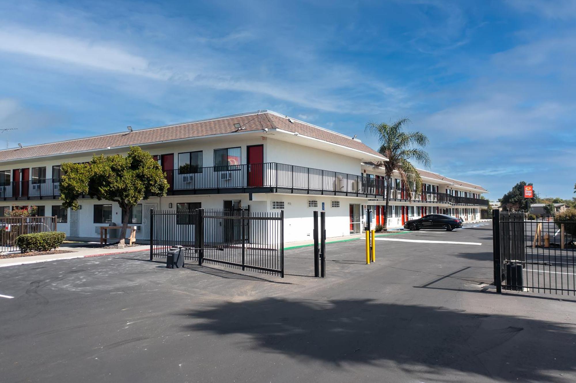 Econo Lodge Stockton Near I-5 Fairgrounds Kültér fotó